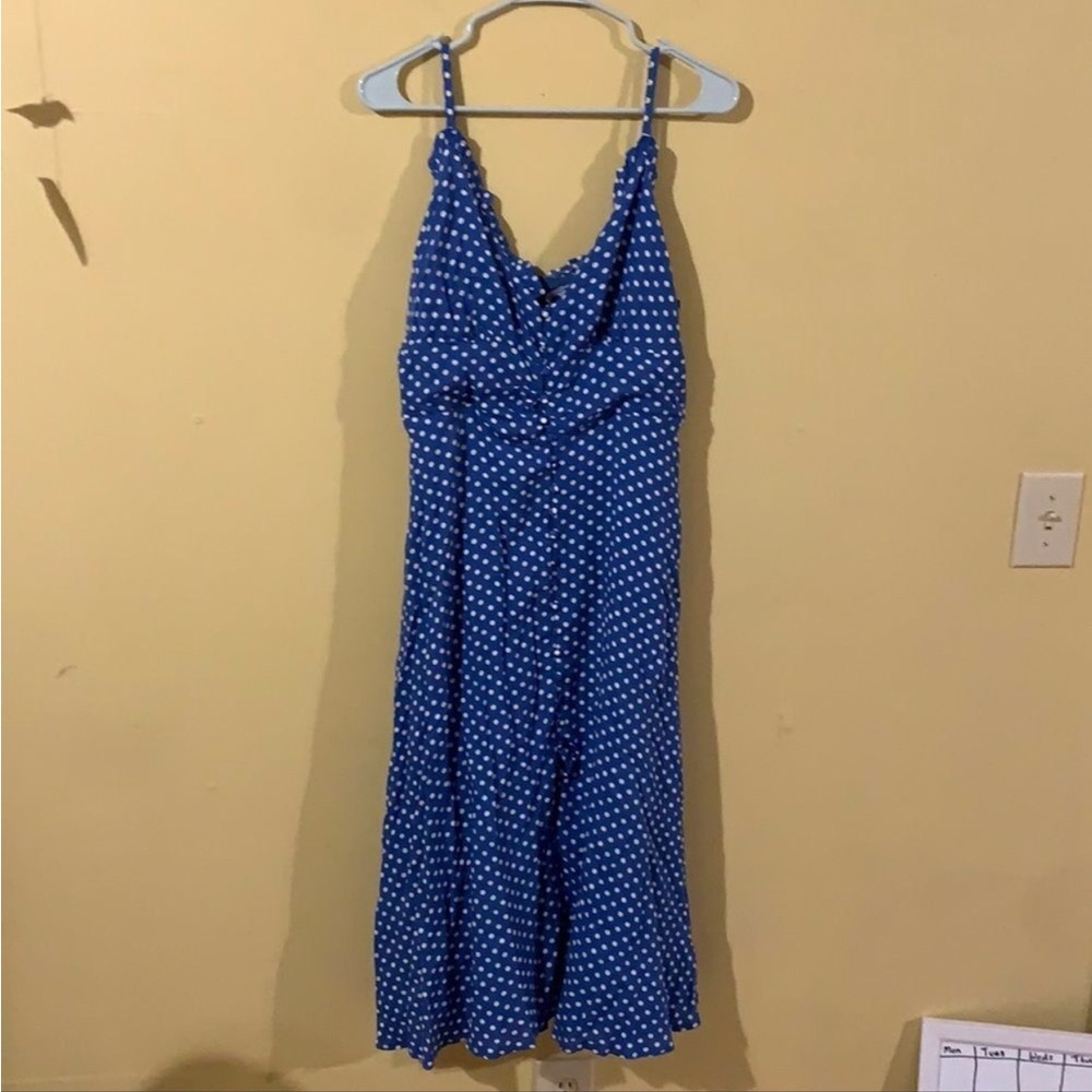 Fashion Nova Button-front Blue Polka Dot MIDI Dress. New with cut in tag.